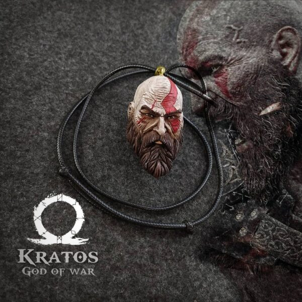 گردنبند رزینی طرح GOD OF WAR Karatos