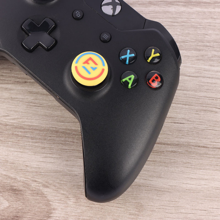 روکش آنالوگ دسته بازی Play Station/XBOX طرح E Football زرد